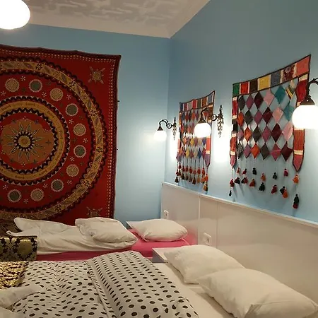 בית הארחה Tulip