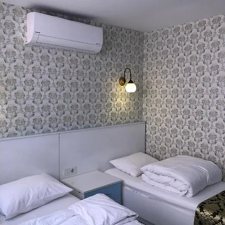 郁金香宾馆 招待所